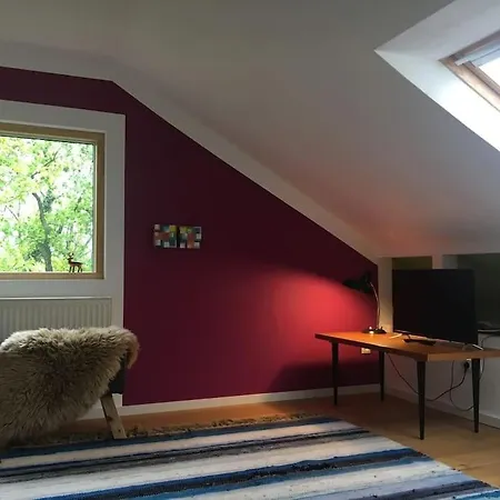Im Wald An Der Weinstrasse Apartment *